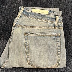 Rag and Bone Fit 2 Distressed Denim 31/32
